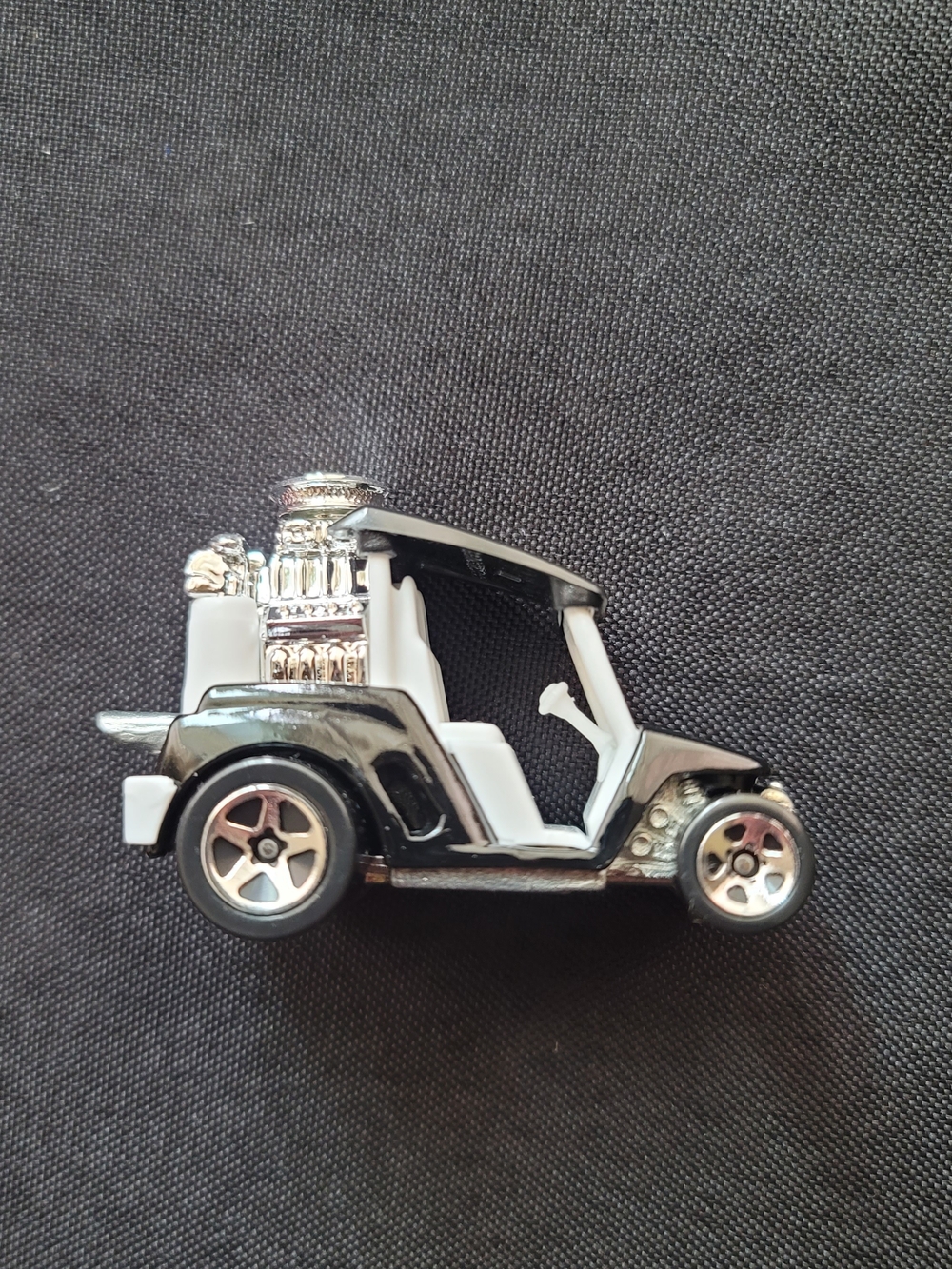 Hot Wheels 2000 Collector Secret Code Series 047 3/4 Diecast Car Tee'd Off NIB